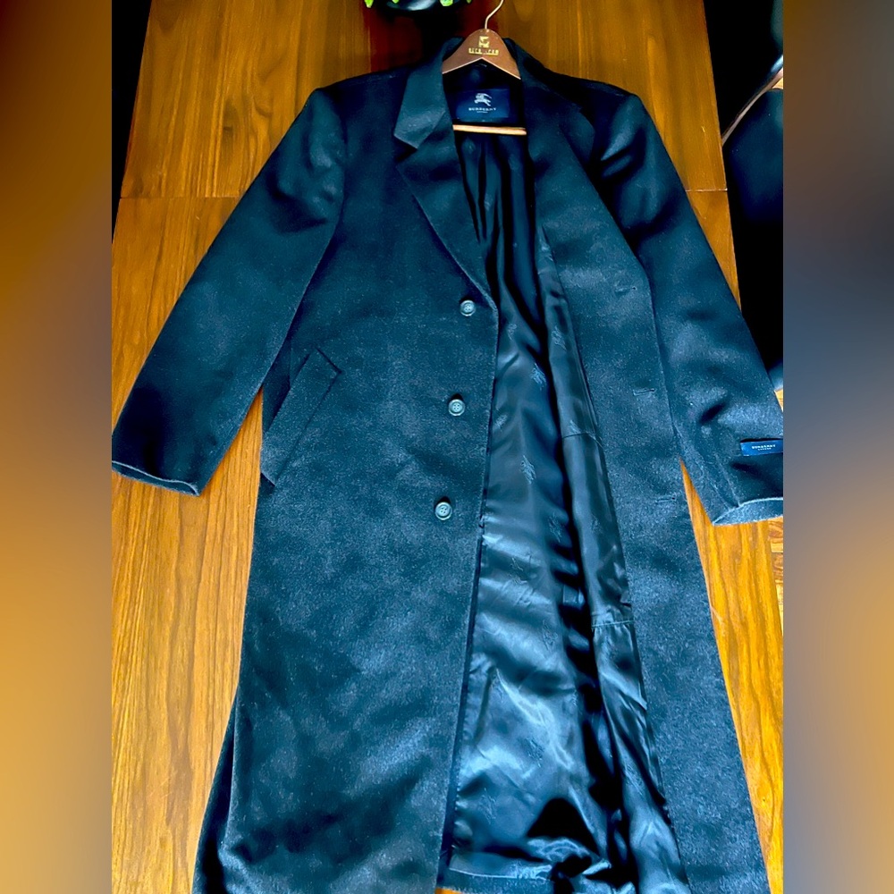 Men’s Burberry London Trench Coat - Size 44
